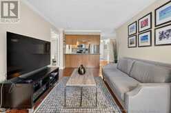 339 - 250 WELLINGTON STREET W | Toronto Ontario | Slide Image Nine