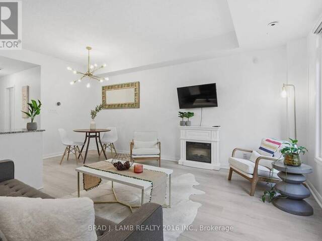 29 - 80 CARR STREET Toronto Ontario, M5T 1B7 - 2 Bedrooms Condo For Sale