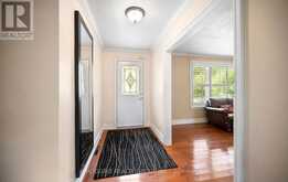 4334 SPRUCE AVENUE | Burlington Ontario | Slide Image Ten
