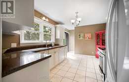 4334 SPRUCE AVENUE | Burlington Ontario | Slide Image Seventeen