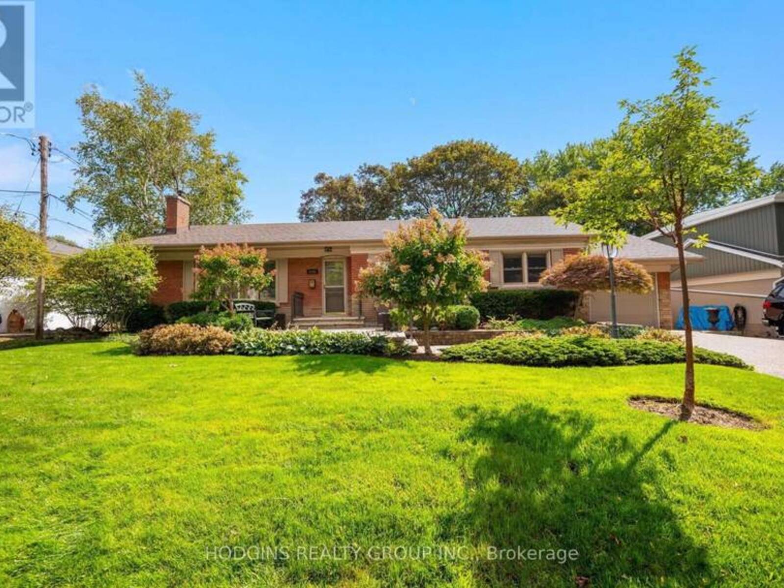 4334 SPRUCE AVENUE, Burlington, Ontario L7L 1L5