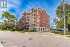 PH3 - 35 HUNT AVENUE | Richmond Hill Ontario | Slide Image Two
