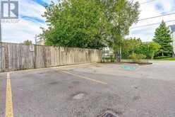 PH3 - 35 HUNT AVENUE | Richmond Hill Ontario | Slide Image Thirty
