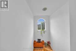 39 DECKER HOLLOW CIRCLE | Brampton Ontario | Slide Image Seventeen