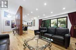 9 ADELINE COURT | Toronto Ontario | Slide Image Nine