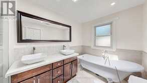 70 ROYAL ORCHARD BOULEVARD | Markham Ontario | Slide Image Twenty-four