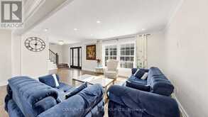 70 ROYAL ORCHARD BOULEVARD | Markham Ontario | Slide Image Six