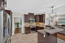 5 LOFTUS ROAD | Springwater Ontario | Slide Image Twelve