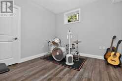 5 LOFTUS ROAD | Springwater Ontario | Slide Image Thirty-six