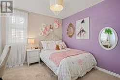 420 KINCARDINE TERRACE | Milton Ontario | Slide Image Sixteen