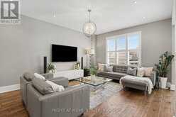 420 KINCARDINE TERRACE | Milton Ontario | Slide Image Seven