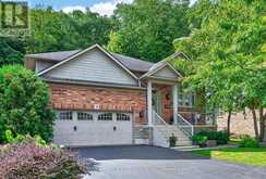 18 HEATHCOTE COURT | Grimsby Ontario | Slide Image One