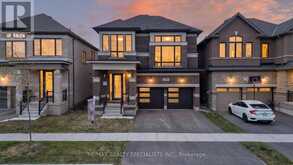 78 PLAYER DRIVE | Erin Ontario | Slide Image One