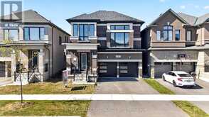 78 PLAYER DRIVE | Erin Ontario | Slide Image Two