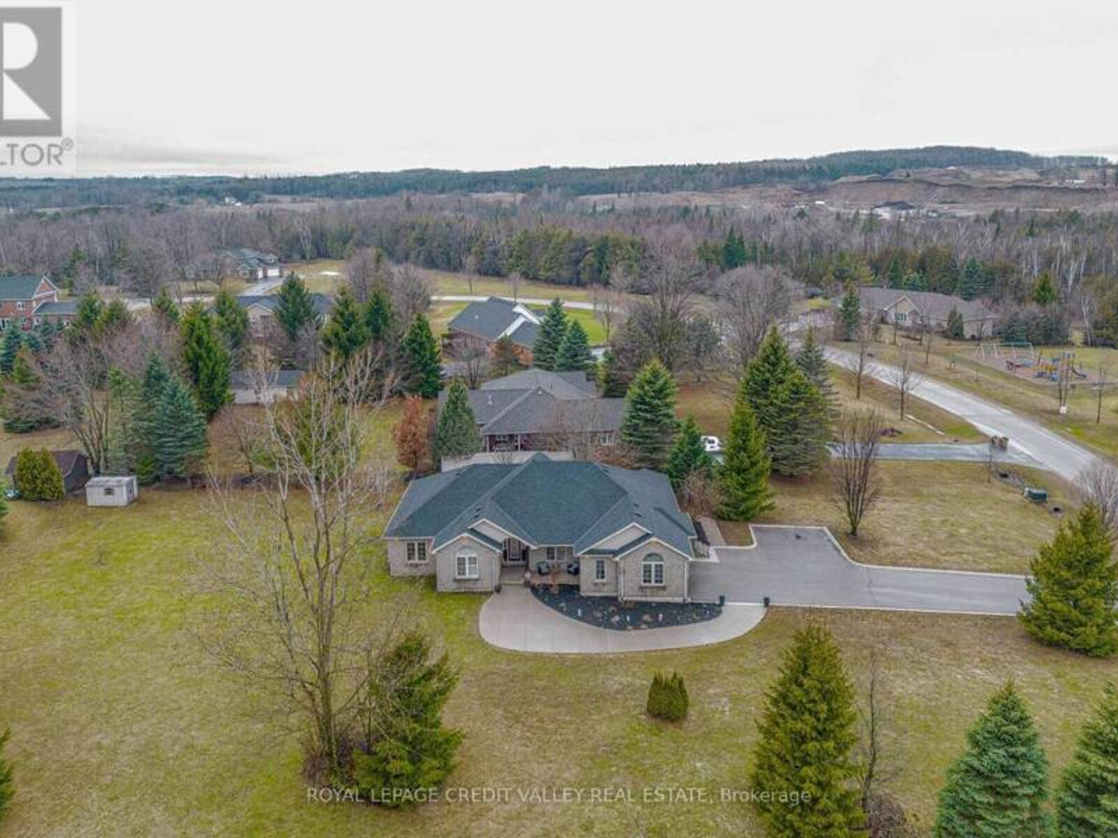 48 RAYBURN MEADOWS ROAD, East Garafraxa, Ontario L9W 7E7