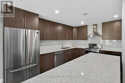 102 PINE HILL ROAD | Bradford West Gwillimbury Ontario | Slide Image Forty-one