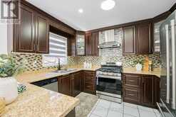 124 WEXFORD ROAD | Brampton Ontario | Slide Image Thirteen