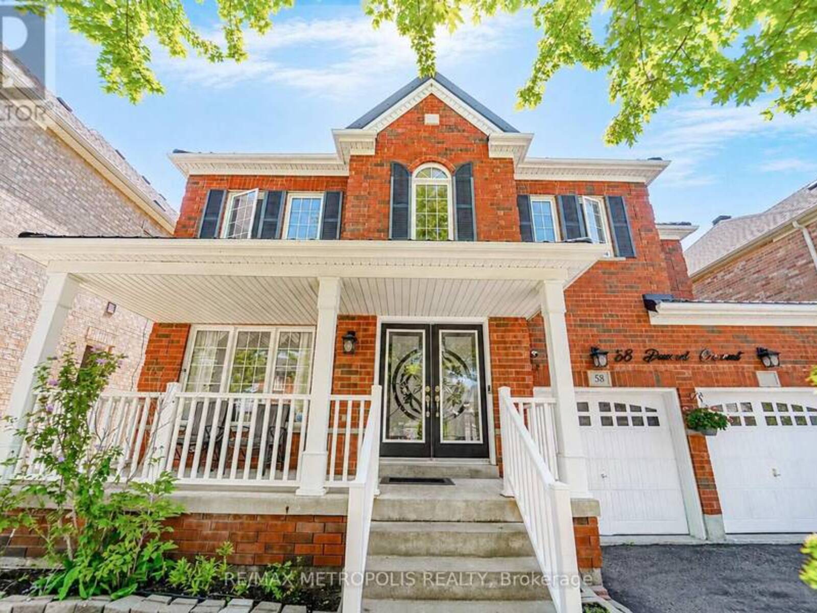 58 DUNWELL CRESCENT, Ajax, Ontario L1T 0A7