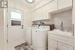 551 KASTELIC PLACE | Burlington Ontario | Slide Image Eighteen
