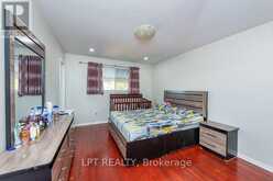 111 DEARBOURNE BOULEVARD | Brampton Ontario | Slide Image Sixteen