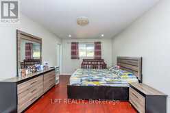 111 DEARBOURNE BOULEVARD | Brampton Ontario | Slide Image Seventeen
