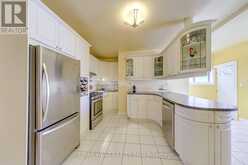 396 BARTLETT AVENUE N | Toronto Ontario | Slide Image Fifteen