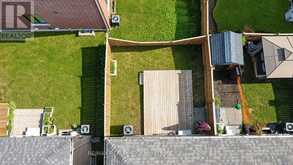 35 PELICAN LANE | Hamilton Ontario | Slide Image Thirty-seven