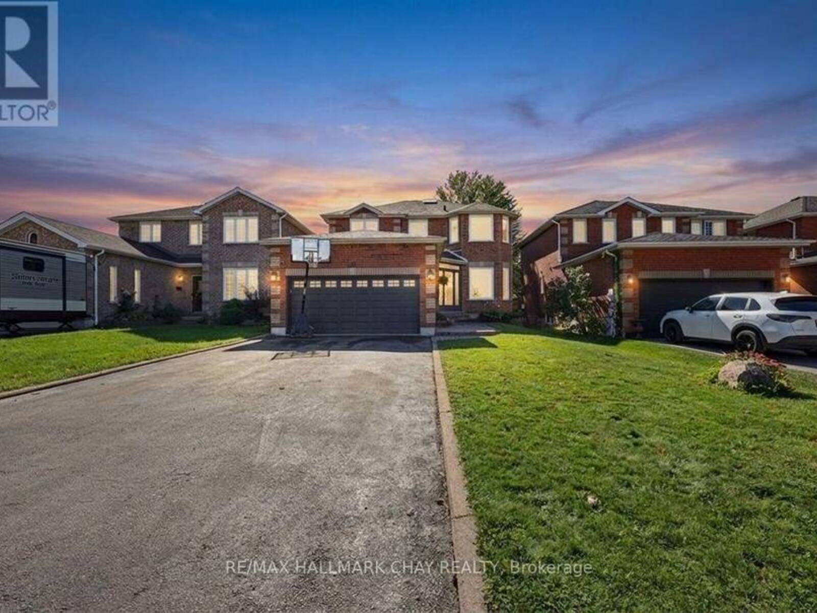 121 TAYLOR DRIVE, Barrie, Ontario L4N 8L2