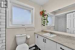 121 TAYLOR DRIVE | Barrie Ontario | Slide Image Thirty