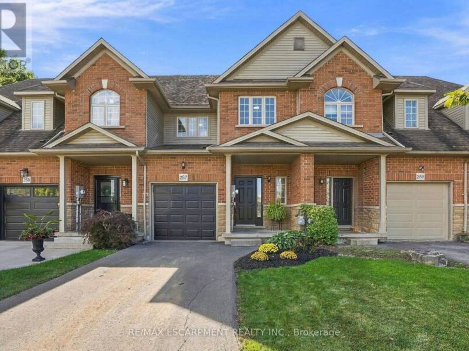 257 SOUTHBROOK DRIVE, Binbrook, Ontario L0R 1C0