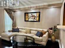 129 FOUR SEASONS CRESCENT | East Gwillimbury Ontario | Slide Image Fifteen