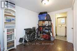 176 LINDEN AVENUE | Toronto Ontario | Slide Image Twenty-one