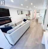 109 - 2 DUNSHEATH WAY | Markham Ontario | Slide Image Five