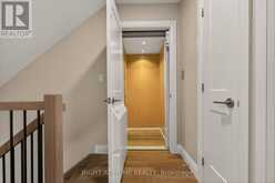 279 HESS STREET S | Hamilton Ontario | Slide Image Seventeen