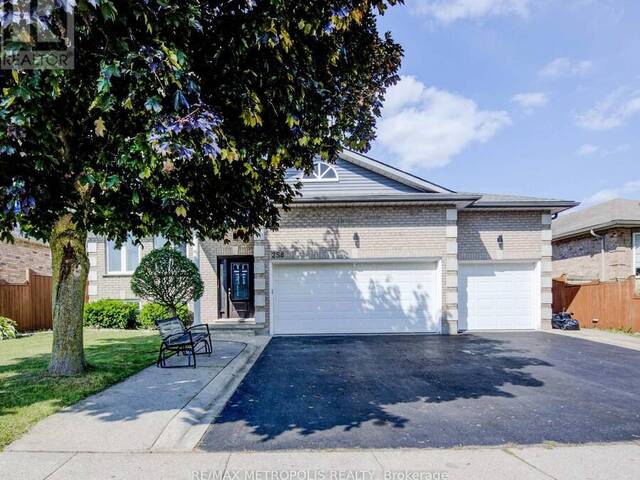 258 SAGINAW PARKWAY Cambridge Ontario, N1T 1R7 - 5 Bedrooms Home For Sale
