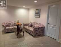 36 WILDROSE CRESCENT E | Markham Ontario | Slide Image Twelve