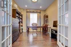 1168 MCTAVISH DRIVE | Newmarket Ontario | Slide Image Eight