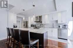 319 RUMSEY ROAD | Toronto Ontario | Slide Image Fifteen