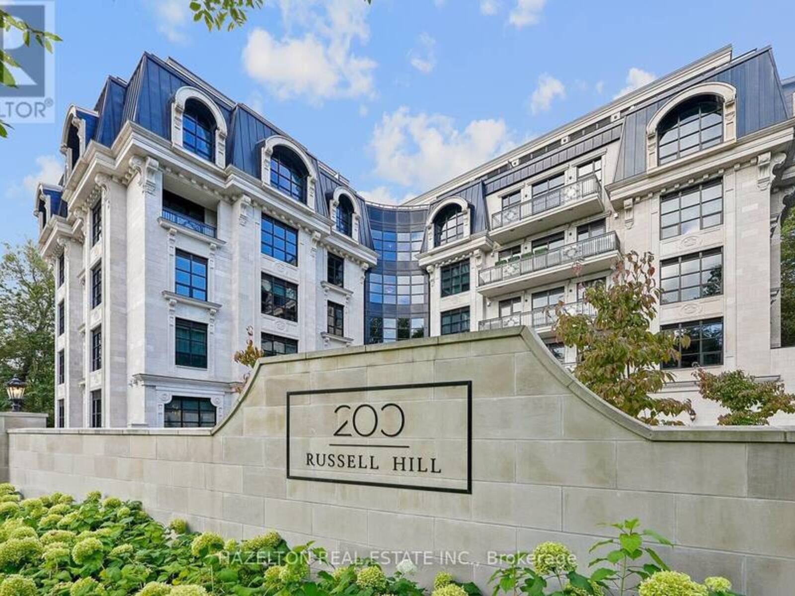 303 - 200 RUSSELL HILL ROAD, Toronto, Ontario M4V 2T2