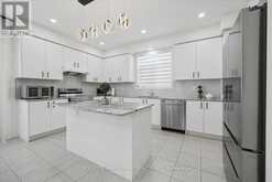 1 CRANLEY ROAD | East Gwillimbury Ontario | Slide Image Six