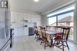 90 KINGKNOLL CRESCENT | Georgina Ontario | Slide Image Seventeen