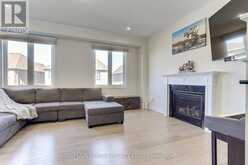 90 KINGKNOLL CRESCENT | Georgina Ontario | Slide Image Eight