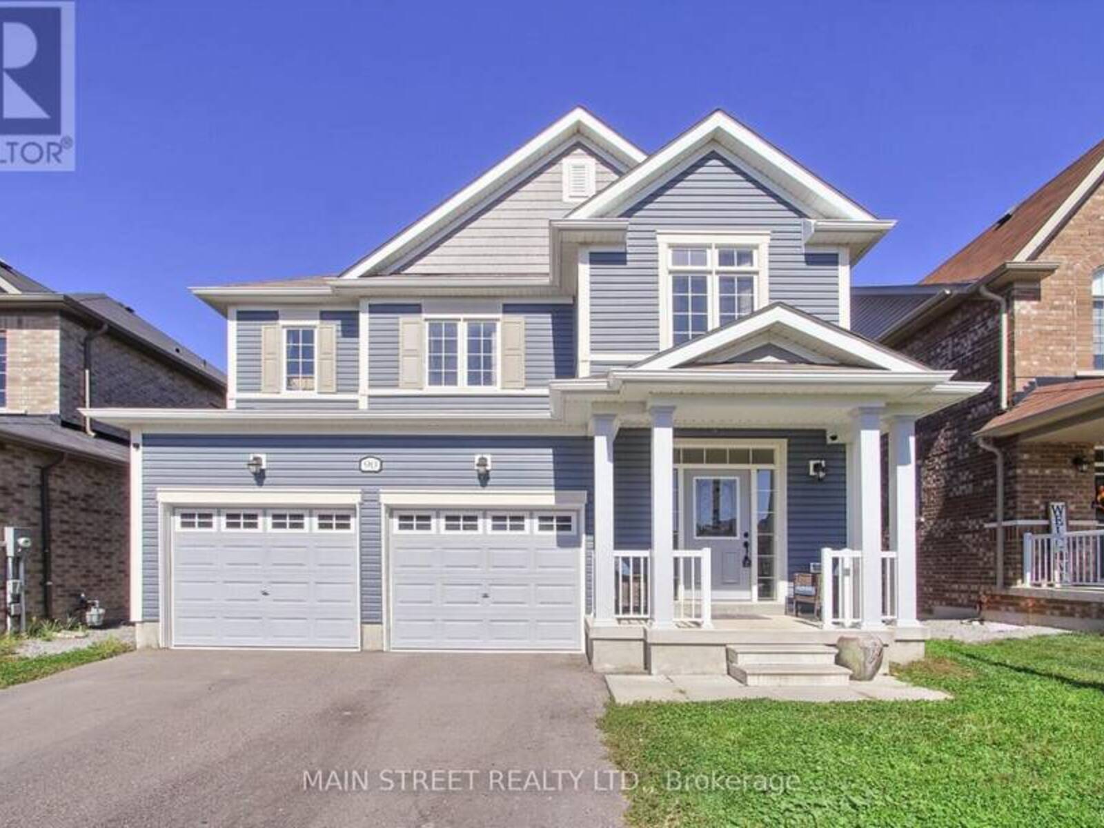 90 KINGKNOLL CRESCENT, Georgina, Ontario L4P 0H8