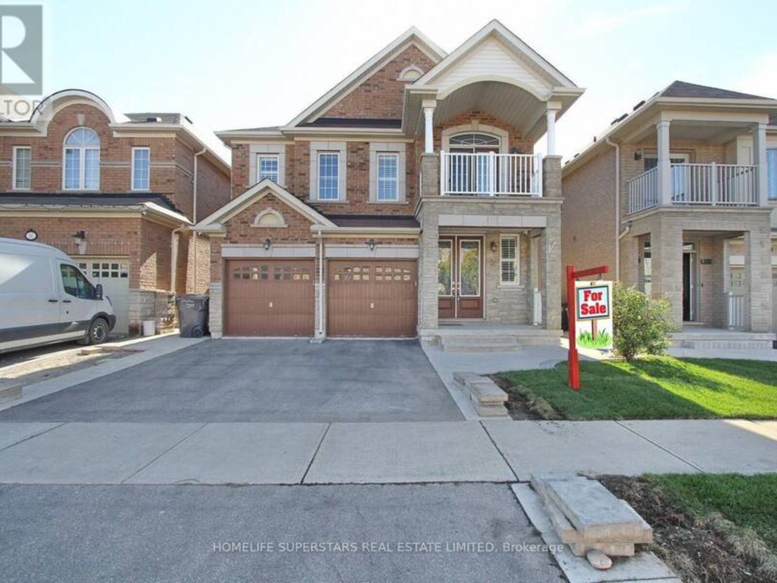32 SPEEDWELL STREET, Brampton, Ontario L6X 2Z4