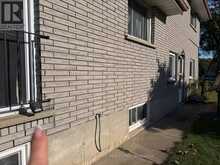 32 AVONDALE CRESCENT | Brantford Ontario | Slide Image Eighteen