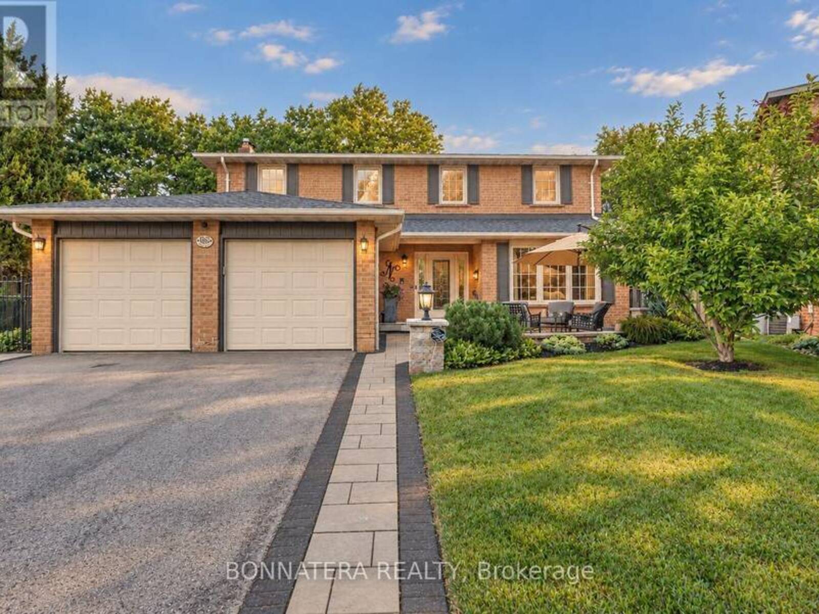 1409 HOLLY COURT, Oakville, Ontario L6H 3H4
