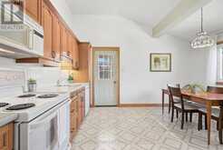 1267 DUNBAR ROAD | Burlington Ontario | Slide Image Six