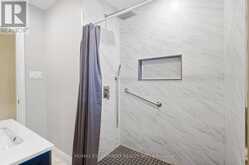 1267 DUNBAR ROAD | Burlington Ontario | Slide Image Thirteen