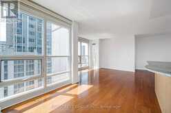 4105 - 763 BAY STREET | Toronto Ontario | Slide Image Thirty-two