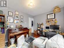 303 OAKWOOD AVENUE | Toronto Ontario | Slide Image Nineteen